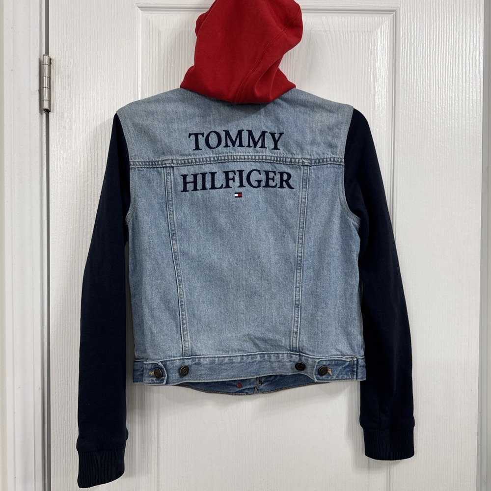 Classic Vintage Style Button-Up Hooded Denim Jacket Tommy Hilfiger Small Y2K